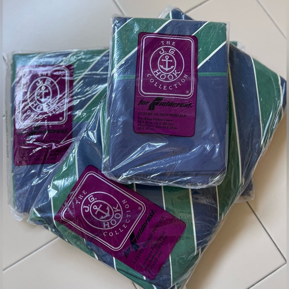 Queen bedsheet set